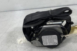 Pretensionneur de ceinture avant gauche VOLKSWAGEN GOLF 5
