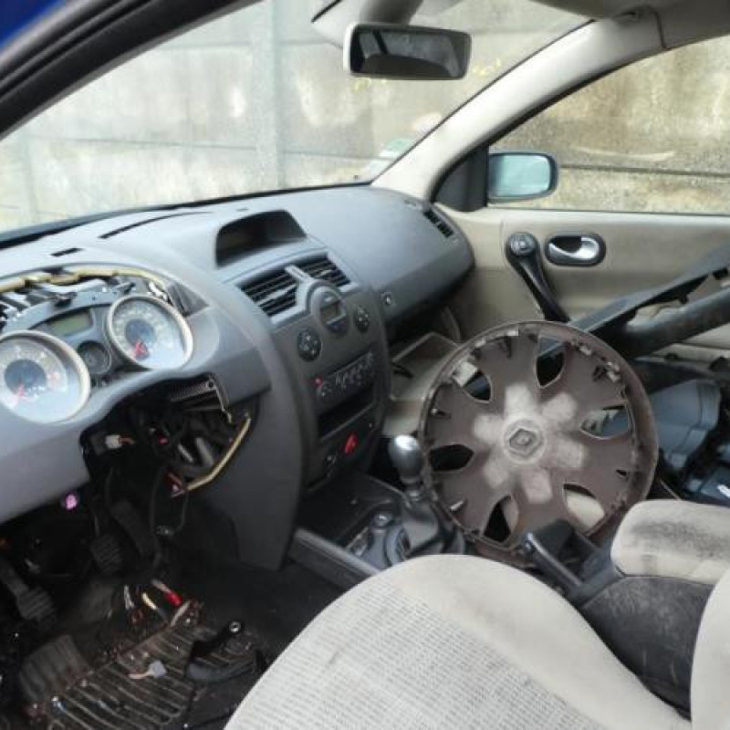 Pretensionneur de ceinture arriere gauche RENAULT MEGANE 2 Photo n°8