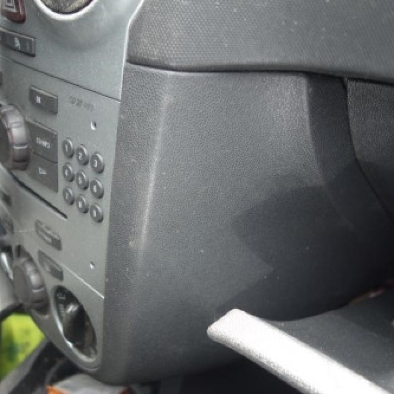 Compresseur clim OPEL CORSA D Photo n°11