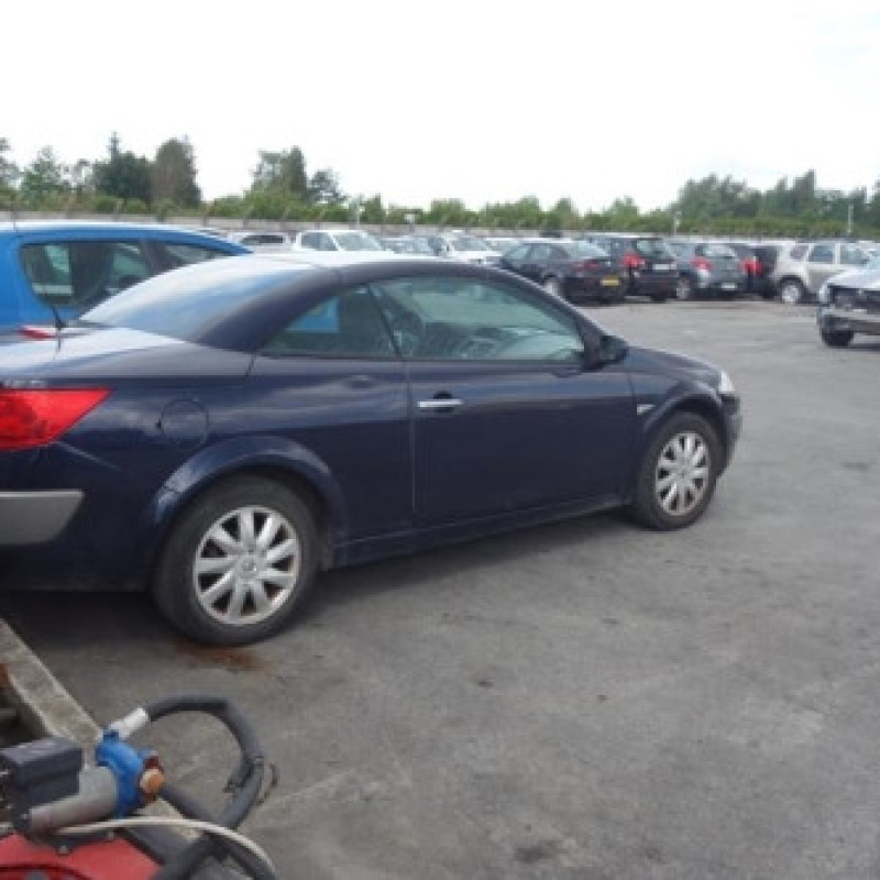 Pretensionneur de ceinture arriere gauche RENAULT MEGANE 2 Photo n°4