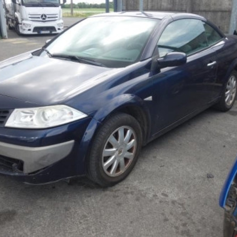 Pretensionneur de ceinture arriere gauche RENAULT MEGANE 2 Photo n°6