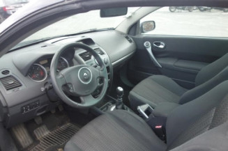 Pretensionneur de ceinture arriere gauche RENAULT MEGANE 2