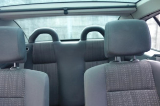 Pretensionneur de ceinture arriere gauche RENAULT MEGANE 2