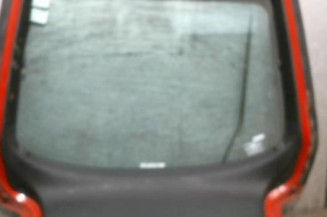 Malle/Hayon arriere NISSAN PRIMERA 1