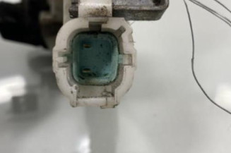 Serrure arriere droit NISSAN PRIMERA 1