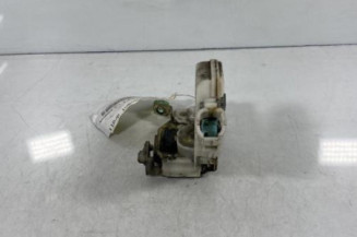 Serrure avant droit NISSAN PRIMERA 1