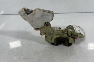 Serrure avant droit NISSAN PRIMERA 1