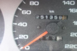 Serrure avant droit NISSAN PRIMERA 1