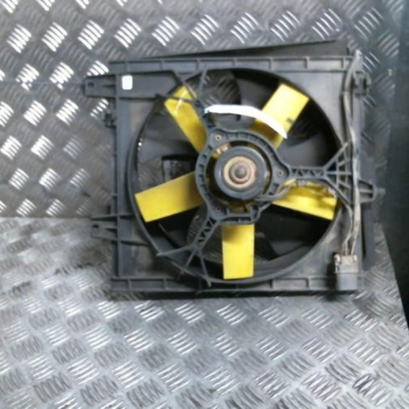 Moto ventilateur radiateur NISSAN PRIMERA 1 Photo n°1