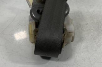 Pretensionneur de ceinture avant droit HYUNDAI SANTA FE 1