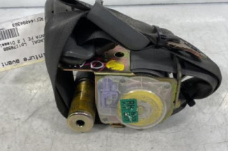 Pretensionneur de ceinture avant droit HYUNDAI SANTA FE 1 Photo n°1