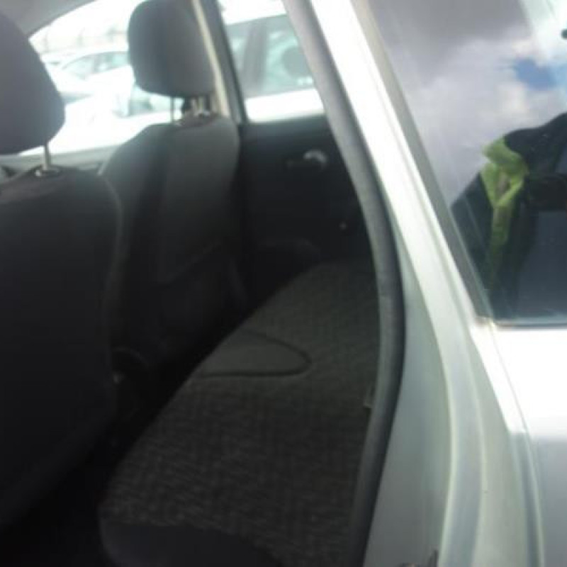 Feu arriere principal gauche (feux) NISSAN NOTE 1 Photo n°9