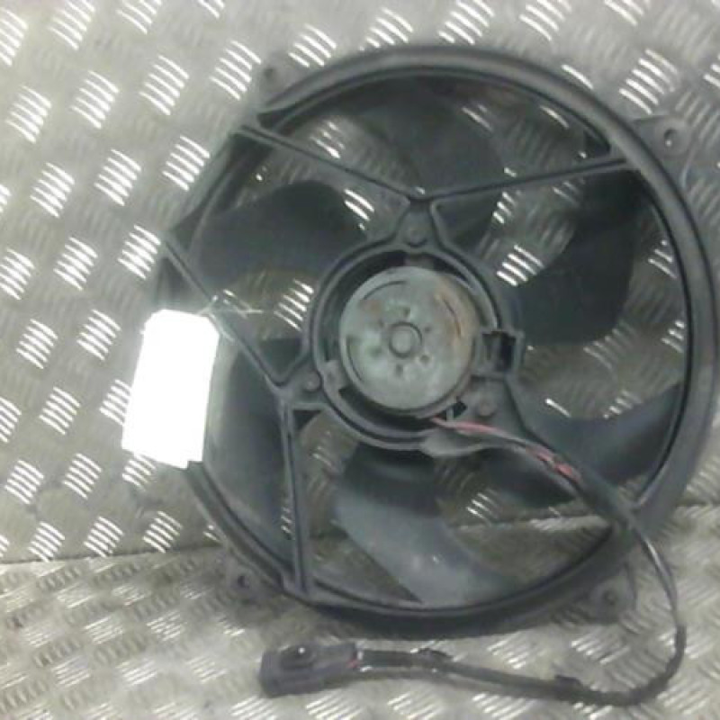 Moto ventilateur radiateur CITROEN C5 1 Photo n°2
