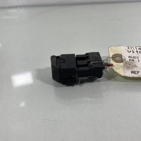 Interrupteur de leve vitre avant droit AUDI A4 1