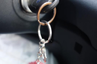Amortisseur avant droit FORD FIESTA 6