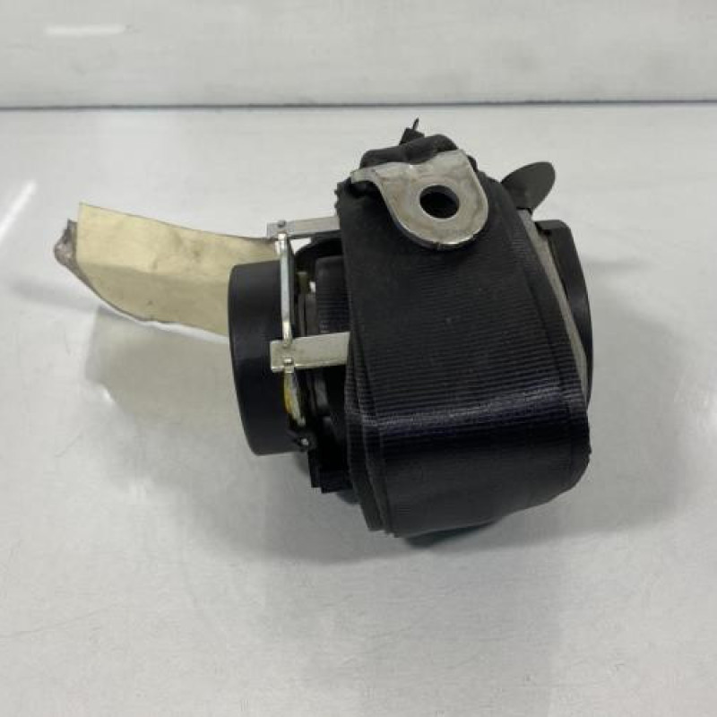 Pretensionneur de ceinture avant droit VOLKSWAGEN GOLF 6 Photo n°2
