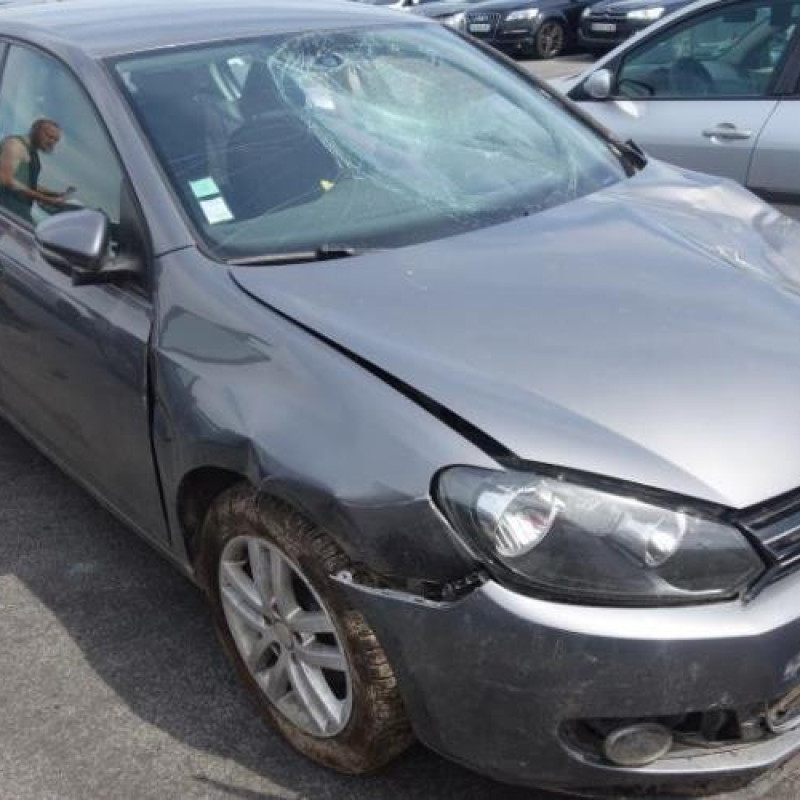 Volant VOLKSWAGEN GOLF 6 Photo n°4