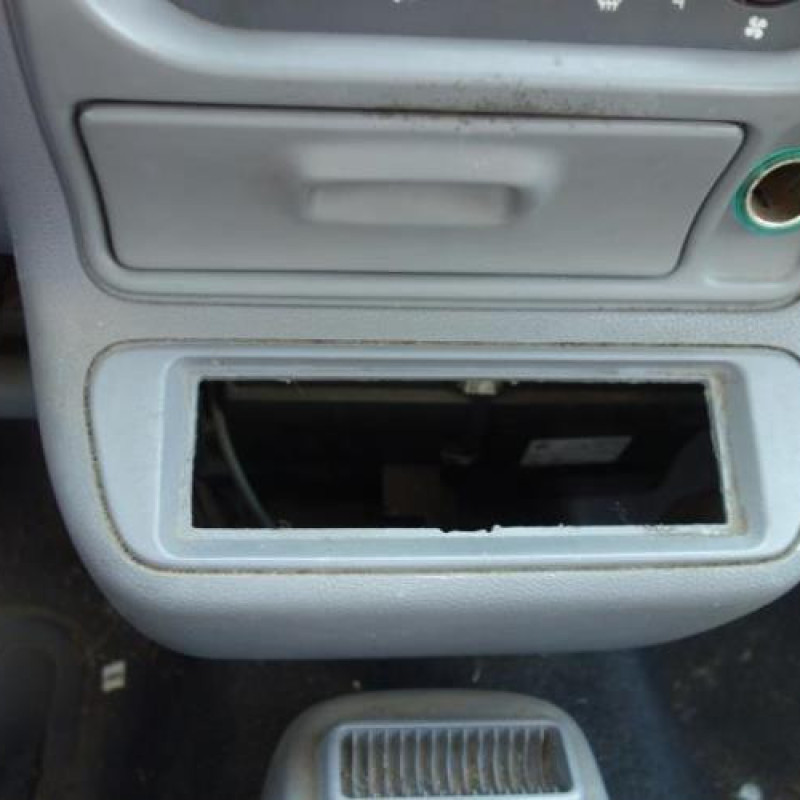 Etrier avant droit (freinage) RENAULT TWINGO 1 Photo n°6