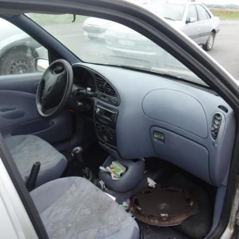 Porte arriere gauche FORD FIESTA 4 Photo n°8