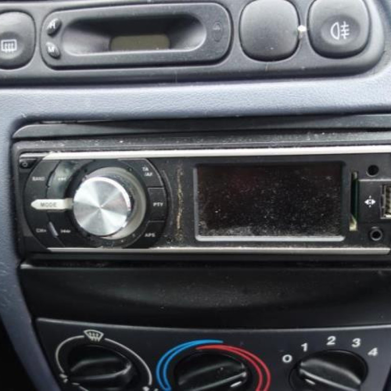Porte arriere gauche FORD FIESTA 4 Photo n°10