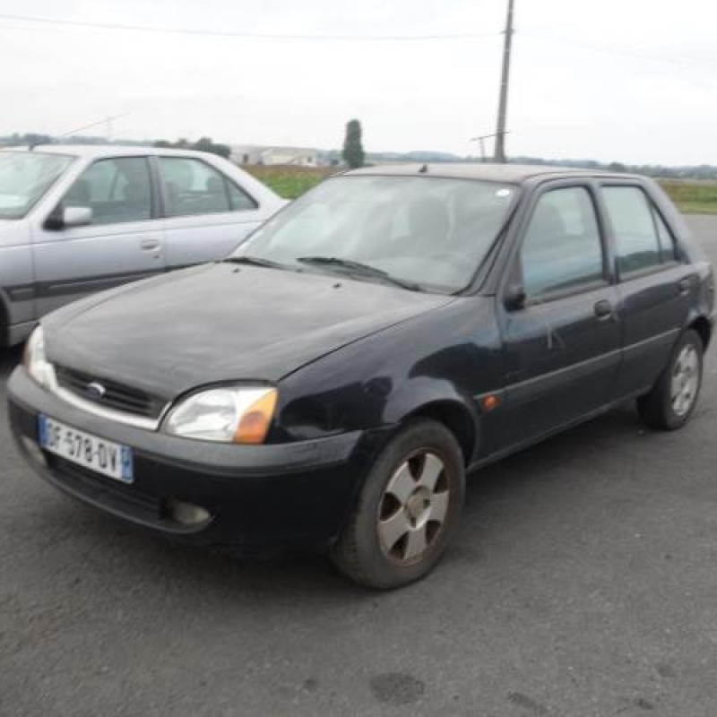Malle/Hayon arriere FORD FIESTA 4 Photo n°3