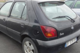 Malle/Hayon arriere FORD FIESTA 4