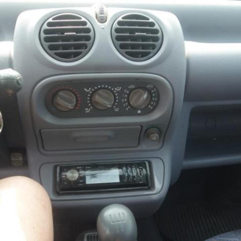 Interrupteur de leve vitre avant droit RENAULT TWINGO 1 Photo n°10