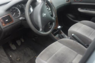 Serrure arriere droit PEUGEOT 307