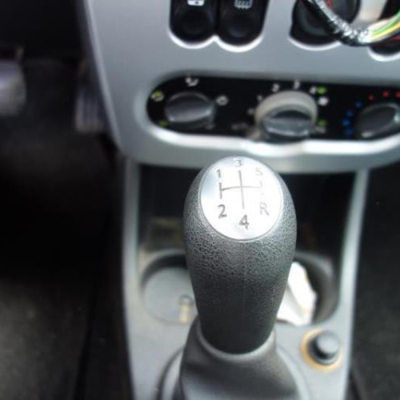 Trappe d'essence DACIA LOGAN 1 Photo n°10