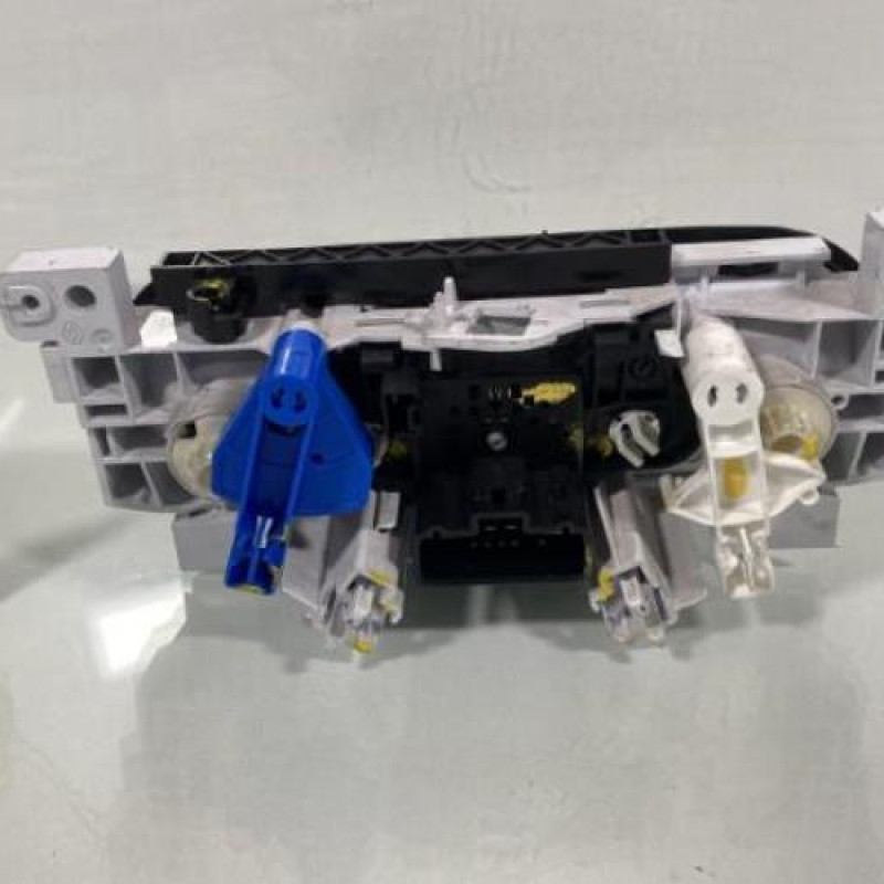 Commande chauffage DACIA DUSTER 1 Photo n°2