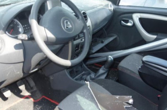 Leve vitre electrique avant gauche DACIA DUSTER 1