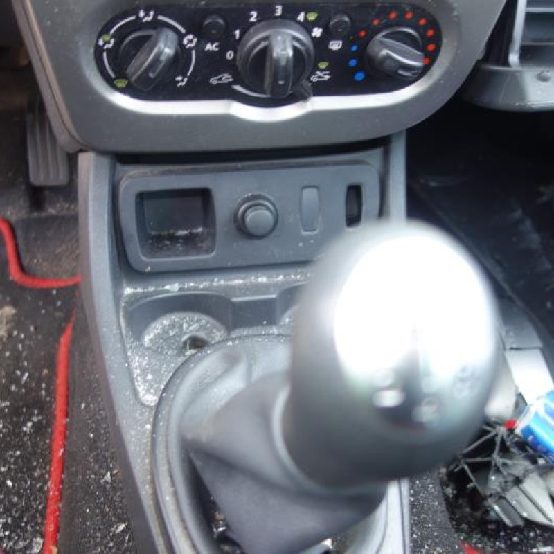 Leve vitre electrique avant gauche DACIA DUSTER 1 Photo n°10