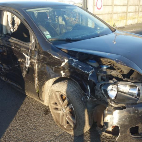 Etrier avant gauche (freinage) VOLKSWAGEN GOLF 6