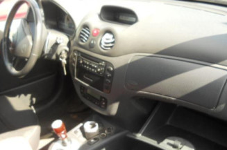 Etrier avant gauche (freinage) CITROEN C2