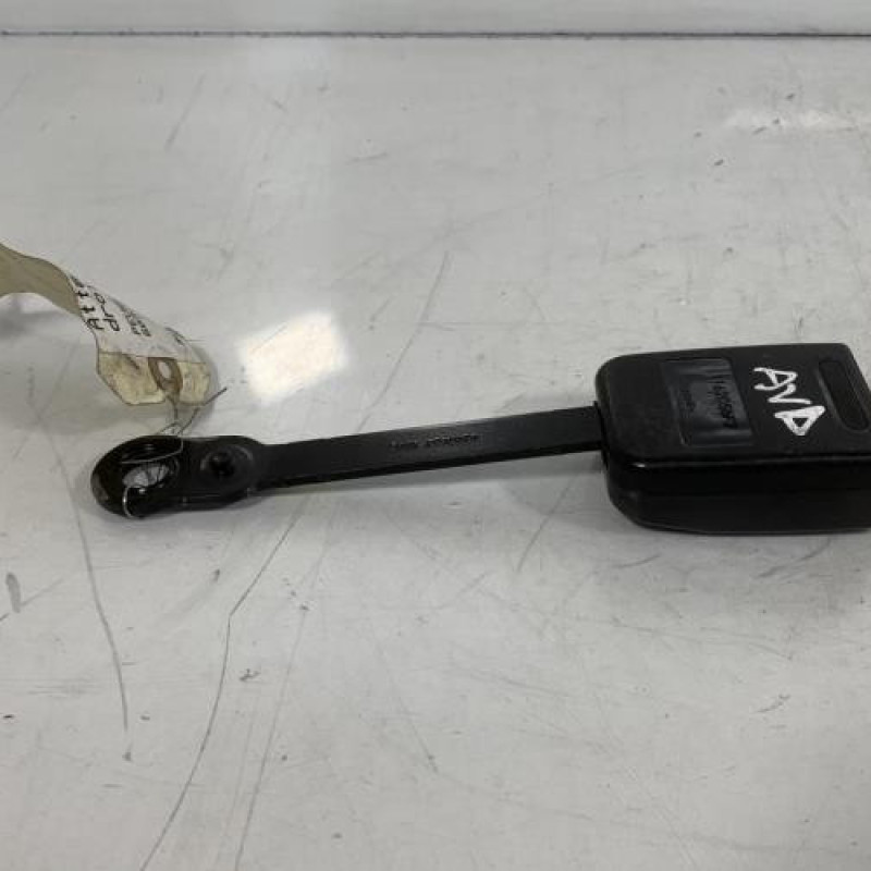 Attache ceinture avant droit PEUGEOT 607 Photo n°1