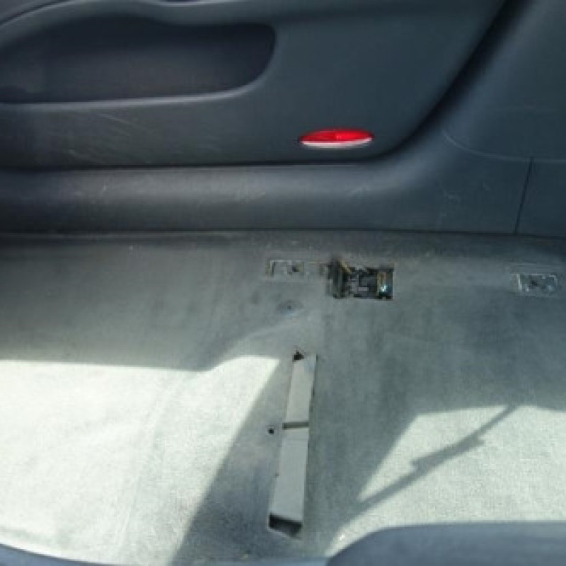 Moto ventilateur radiateur RENAULT LAGUNA 2 Photo n°9