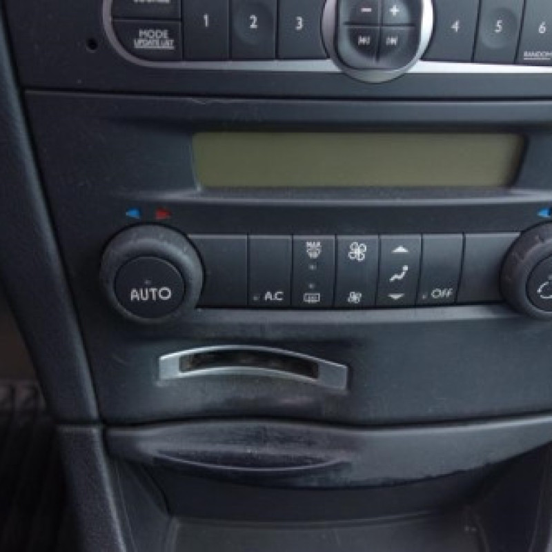 Moto ventilateur radiateur RENAULT LAGUNA 2 Photo n°10