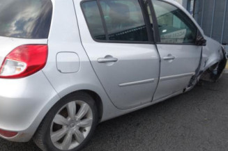 Serrure arriere droit RENAULT CLIO 3