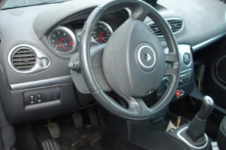 Serrure arriere droit RENAULT CLIO 3