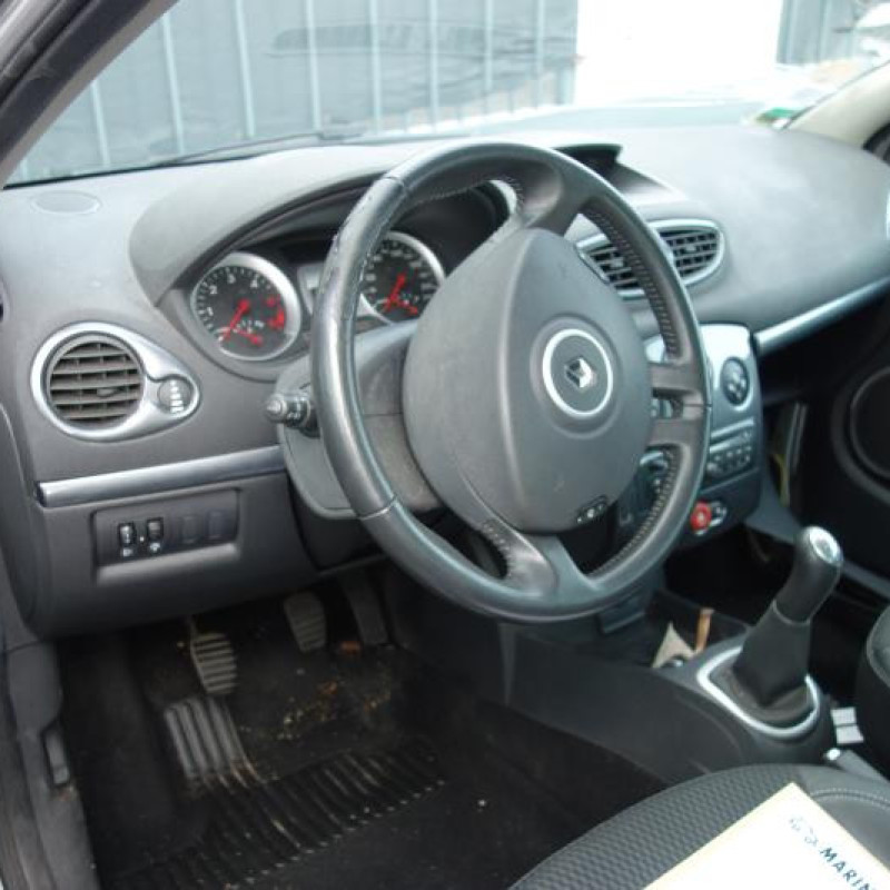 Serrure arriere droit RENAULT CLIO 3 Photo n°6