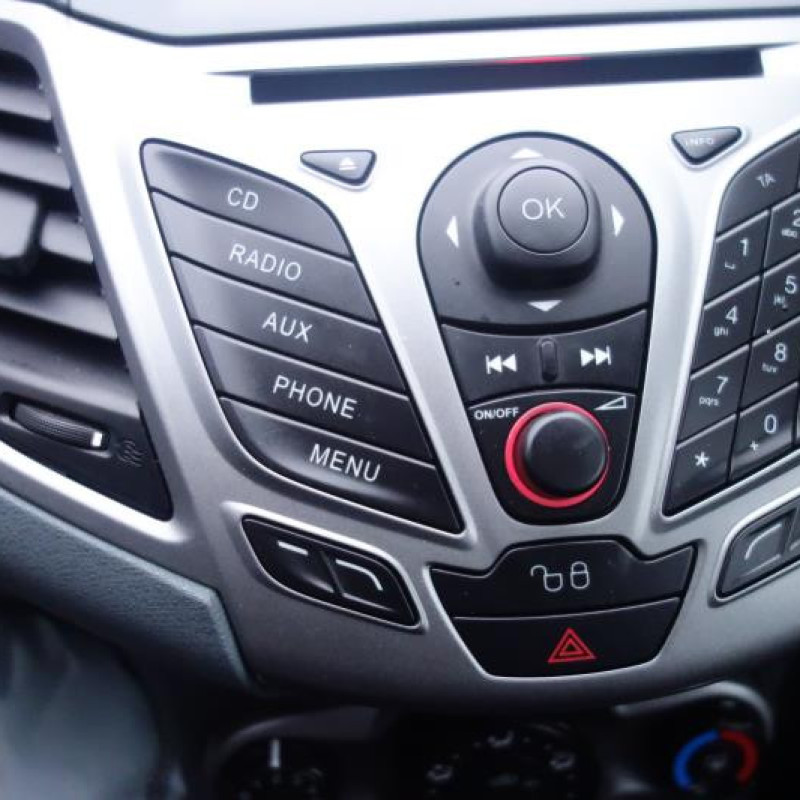 Commande chauffage FORD FIESTA 6 Photo n°12