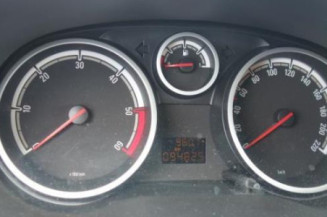 Compresseur clim OPEL CORSA D