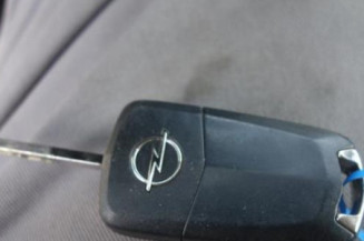 Compresseur clim OPEL CORSA D