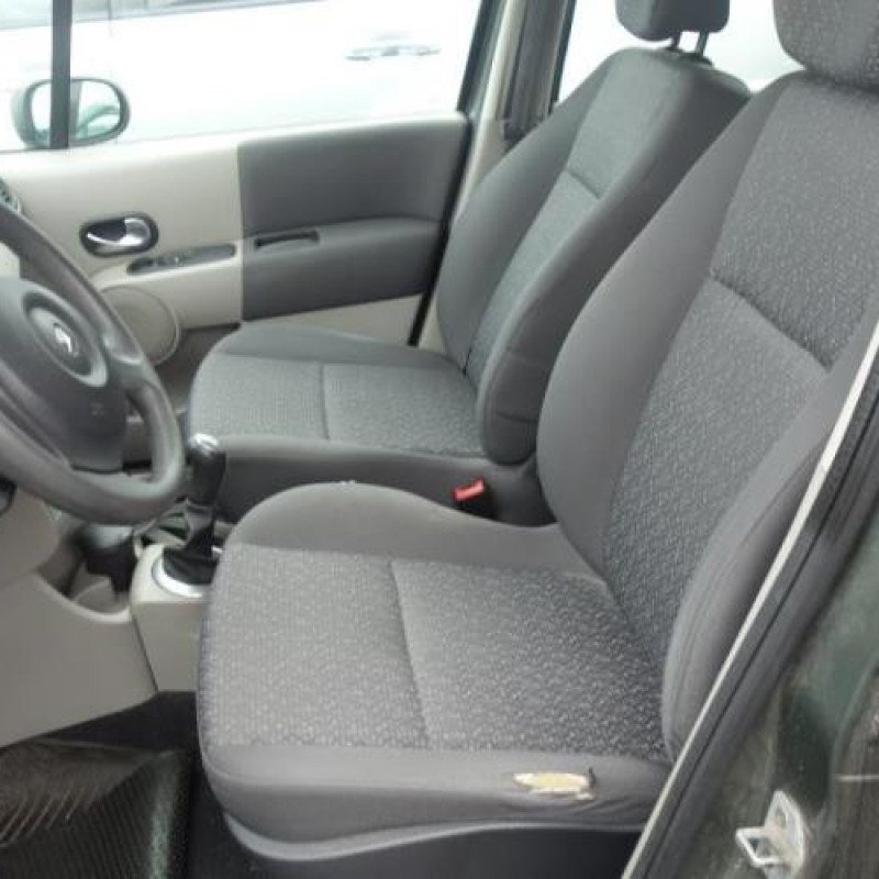 Air bag conducteur RENAULT MODUS Photo n°7