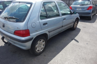 Amortisseur avant droit PEUGEOT 106