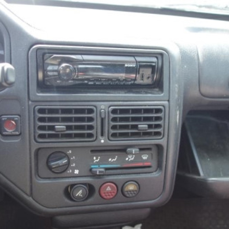Amortisseur avant droit PEUGEOT 106 Photo n°9