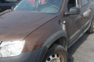 Fermeture de capot DACIA DUSTER 1