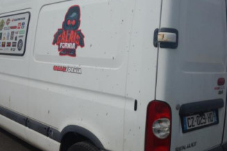 Etrier avant gauche (freinage) RENAULT MASTER 2