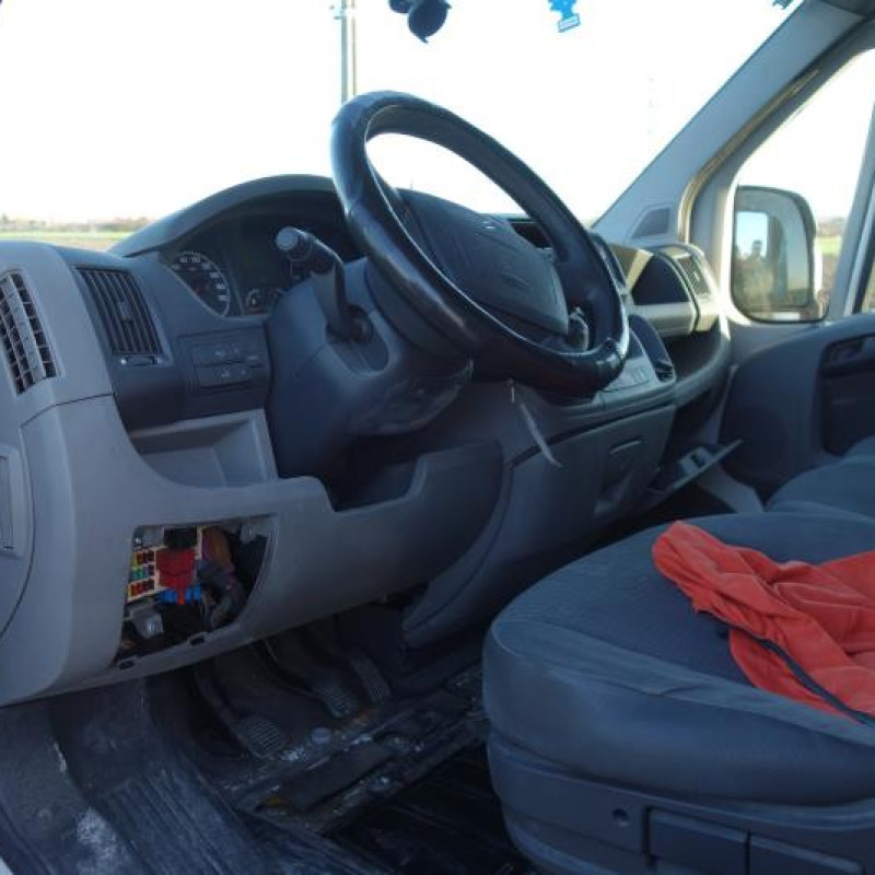 Etrier avant gauche (freinage) CITROEN JUMPER 3 Photo n°5