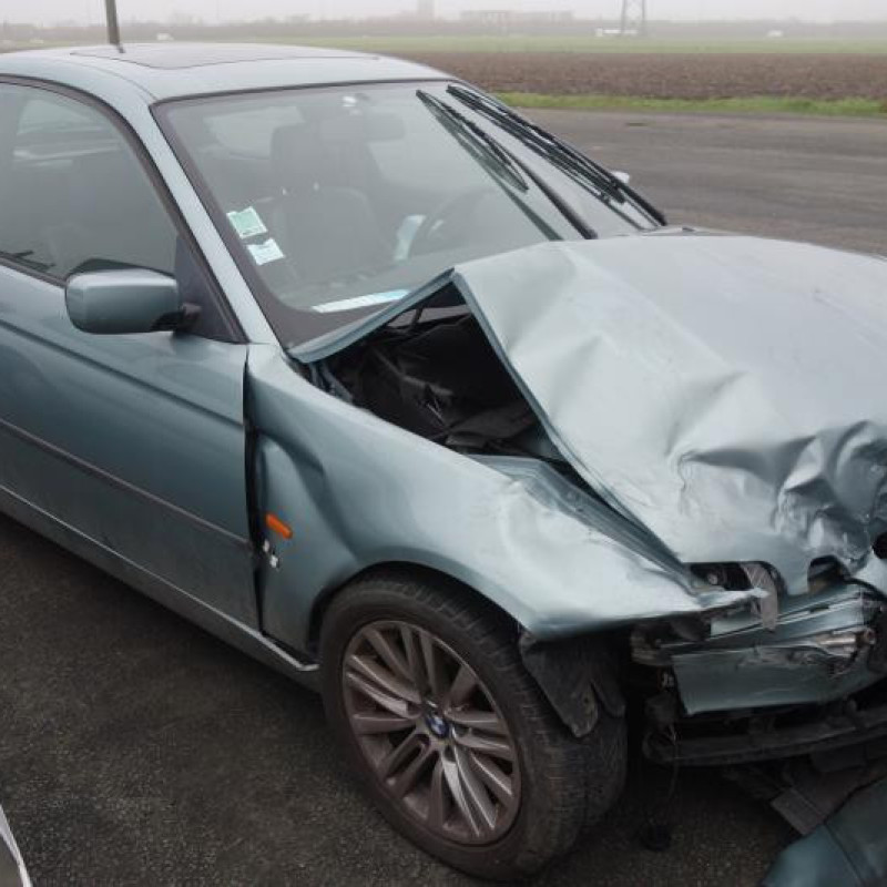 Ceinture arriere gauche BMW SERIE 3 E46 Photo n°5